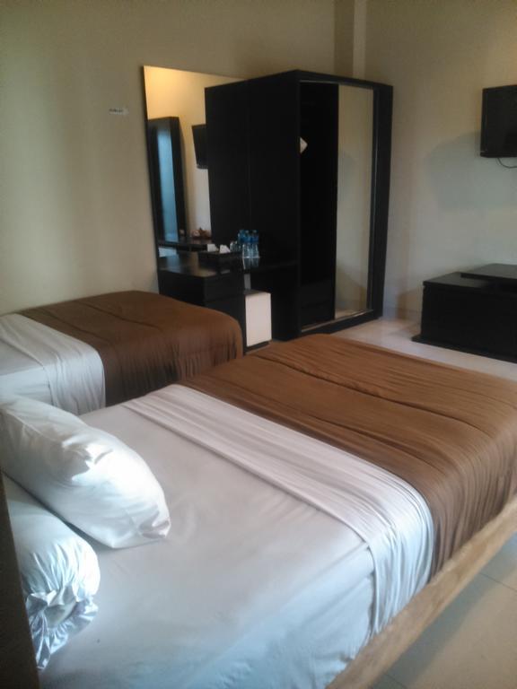 The Winner Premier Hotel Pemalang Ngoại thất bức ảnh