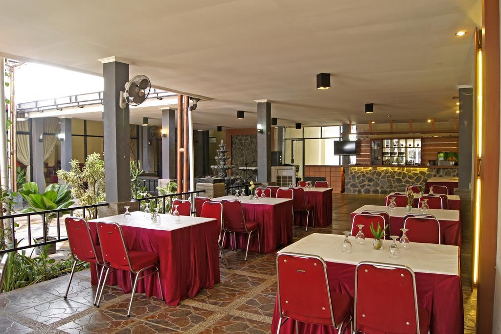 The Winner Premier Hotel Pemalang Ngoại thất bức ảnh