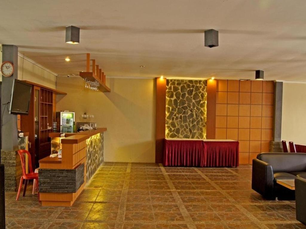 The Winner Premier Hotel Pemalang Ngoại thất bức ảnh