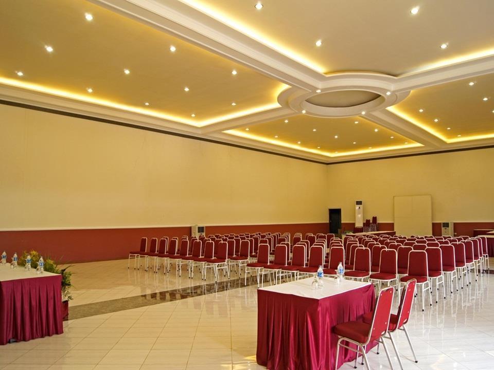 The Winner Premier Hotel Pemalang Ngoại thất bức ảnh
